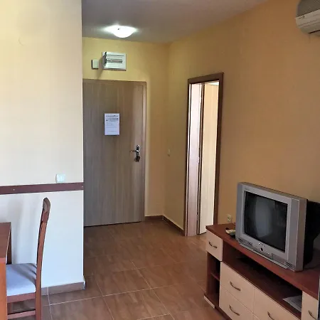 Panorama Dreams One-bedroom In Saint Vlas Eh شقة *